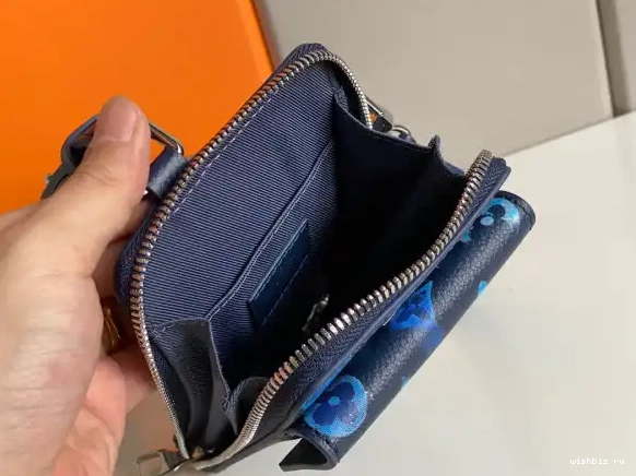 WIS POUCH LOUIS VUITTON PHONE 0627